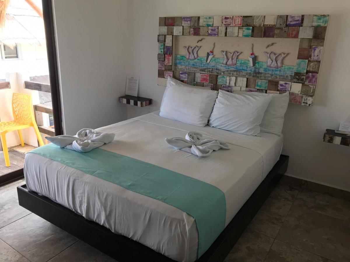Hotel Blue Reef frente al mar Mahahual Esterno foto