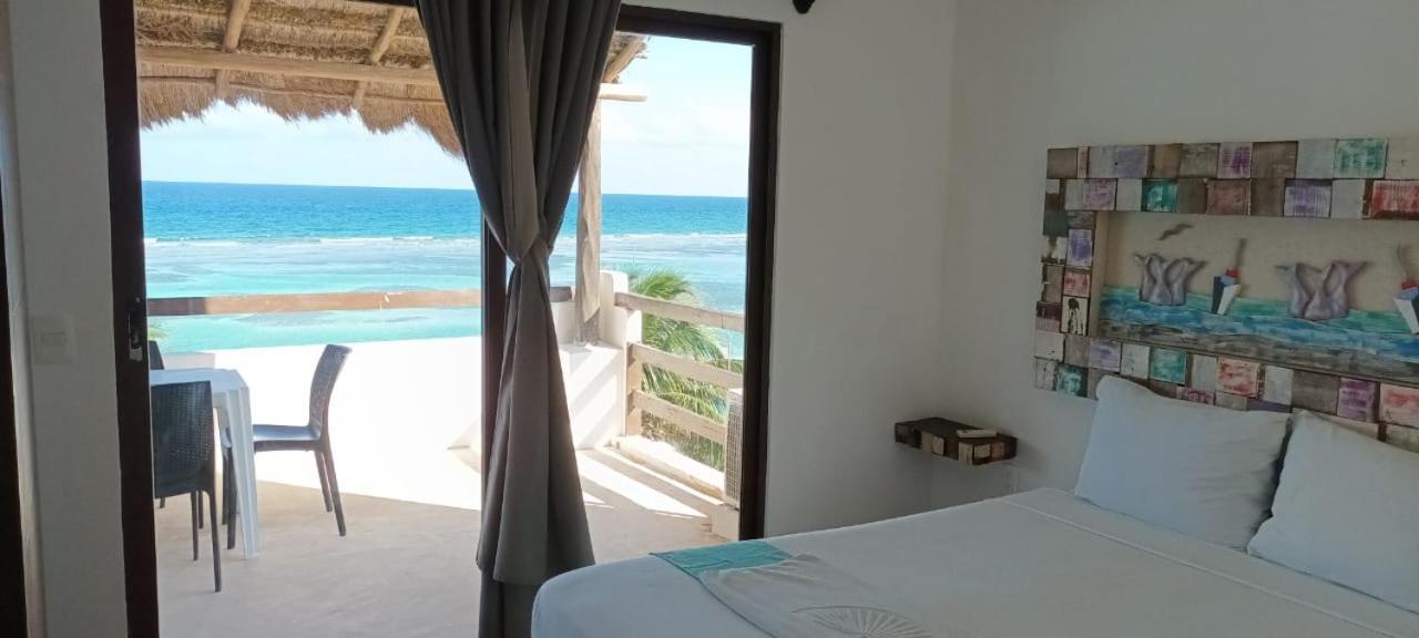 Hotel Blue Reef frente al mar Mahahual Esterno foto