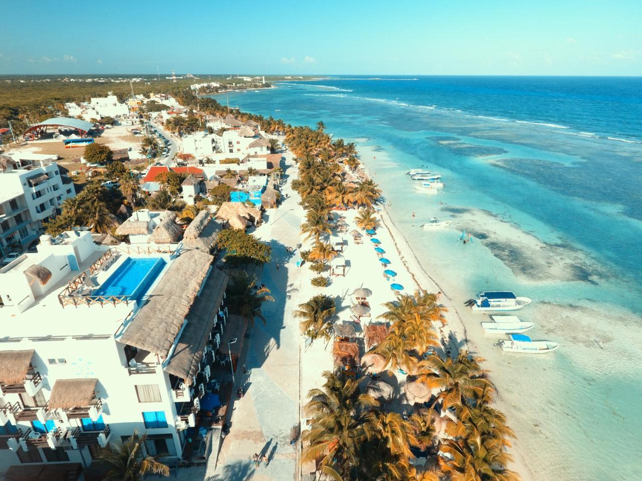 Hotel Blue Reef frente al mar Mahahual Esterno foto